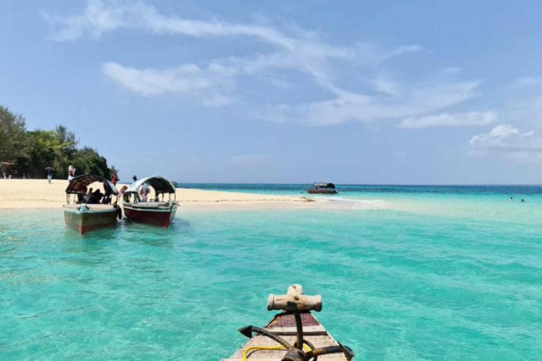 Par stotina srpskih turista odmara na Zanzibaru, a u problemu su zbog omikrona: Zarobljeni na ostrvu moraće sami da kupe karte!
