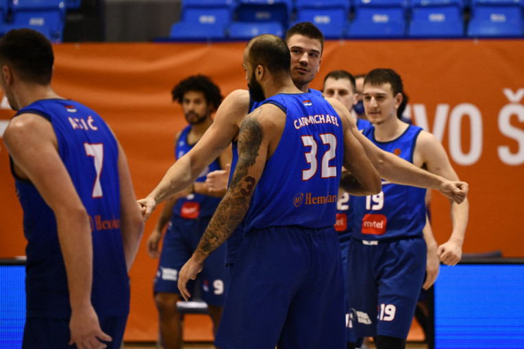 Igokea podigla trofej u Laktašima