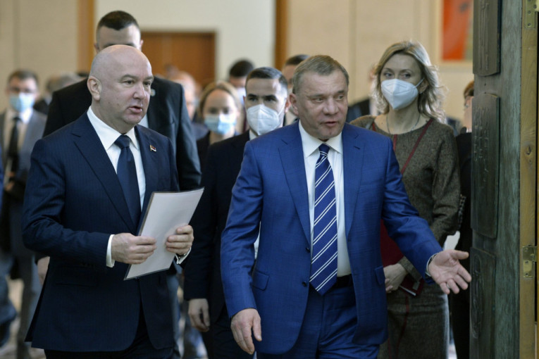 Potpredsednik ruske vlade u Beogradu: Isporučićemo vakcine "sputnjik V" u dogovorenim količinama