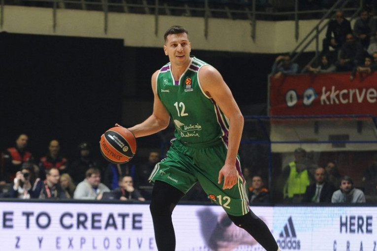 Posle 21 meseca pauze, Dragan Milosavljević ponovo zaigrao košarku