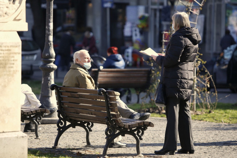 Sutra počinje isplata 30 evra državne pomoći penzionerima