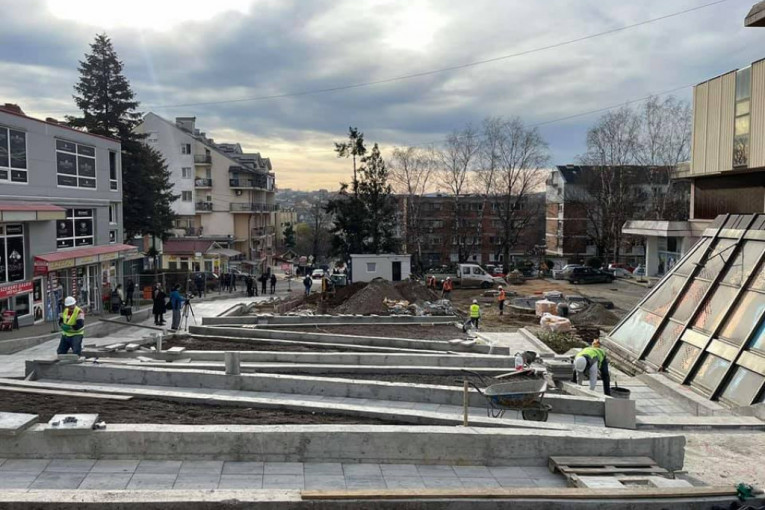 Novi projekti u Lazarevcu: U planu rekonstrukcija centralnog trga i izgradnja podzemne garaže