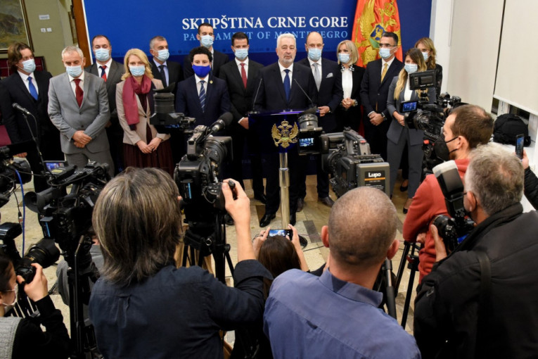 Borelj i Varhelji pisali crnogorskom ministru: EU podržava Zapadni Balkan u borbi s koronom