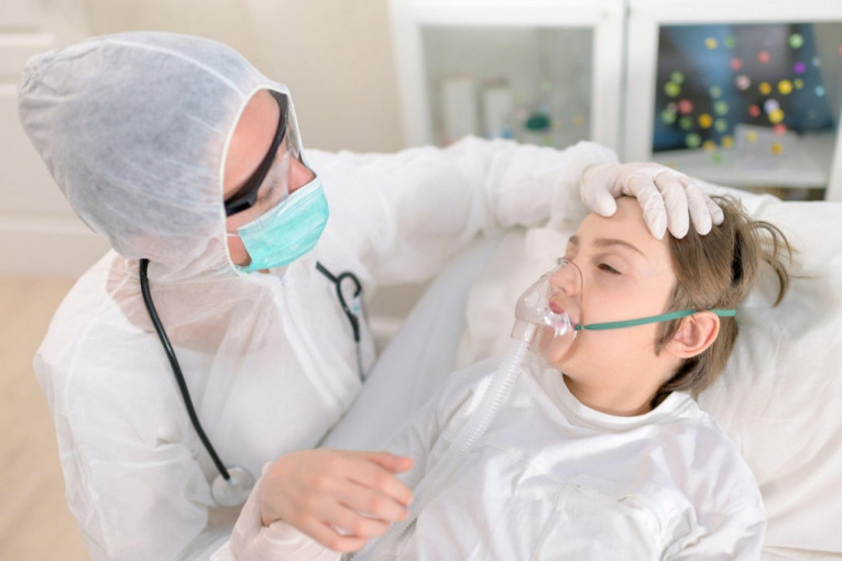 "Deca dolaze sa obostranom upalom pluća": Dr Ostojić otkriva koja je najkritičnija kategorija među mališanima