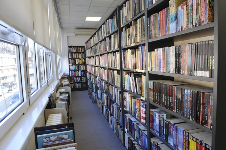 Uloženo oko 100.000 evra: Završeno renoviranje Biblioteke „Dositej Obradović” na Voždovcu (FOTO)