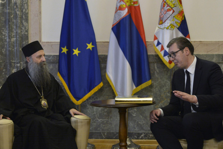 Predsednik Vučić se sastao sa patrijarhom Porfirijem: Razgovarali smo kako da čuvamo mir