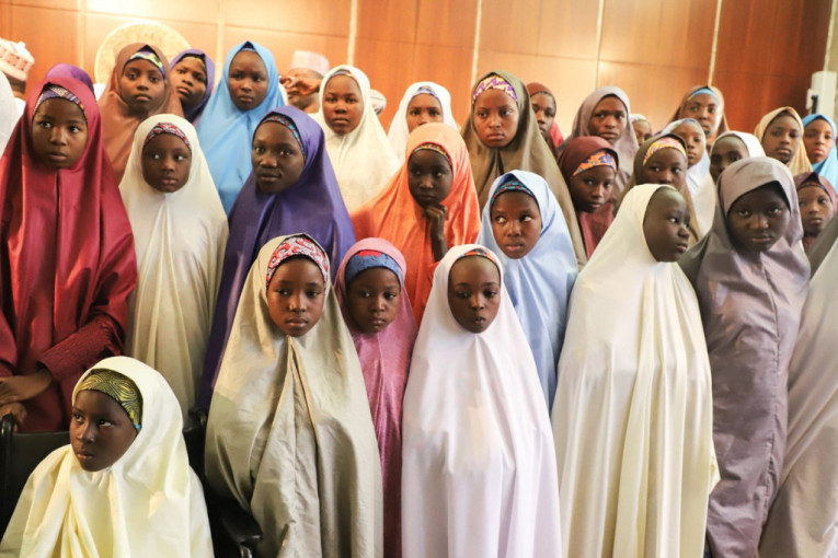Islamisti upali u internat u Nigeriji: Oteto više od 300 učenica