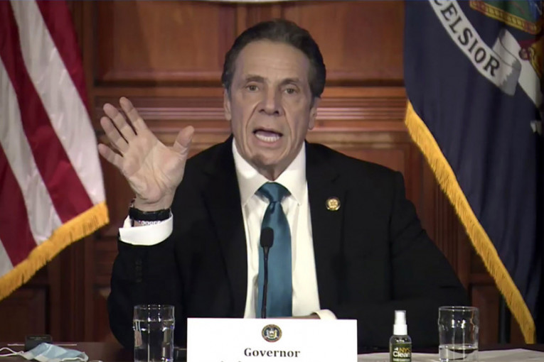 Guverner Njujorka se brani od optužbi za seksualno uznemiravanje: Nikog na neprimeren način nisam dodirnuo!