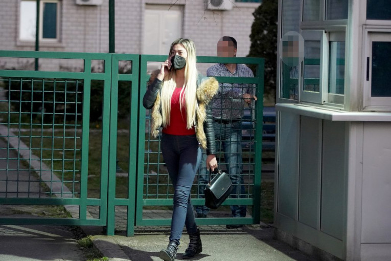 Mimi Oro izašla iz zatvora: Starleta zbog "saobraćajki" završila iza rešetaka