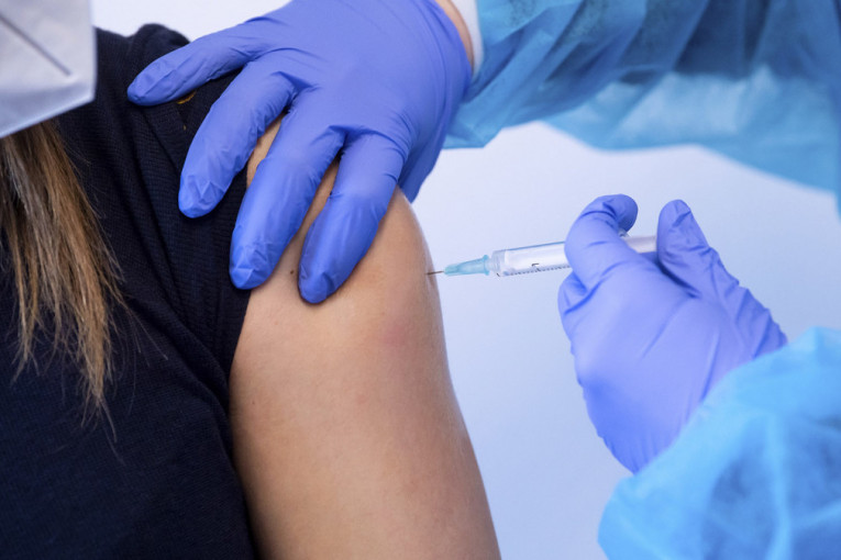 Imunizacija se nastavlja: U Srbiji do sada date 1.648.254 doze vakcine protiv korone