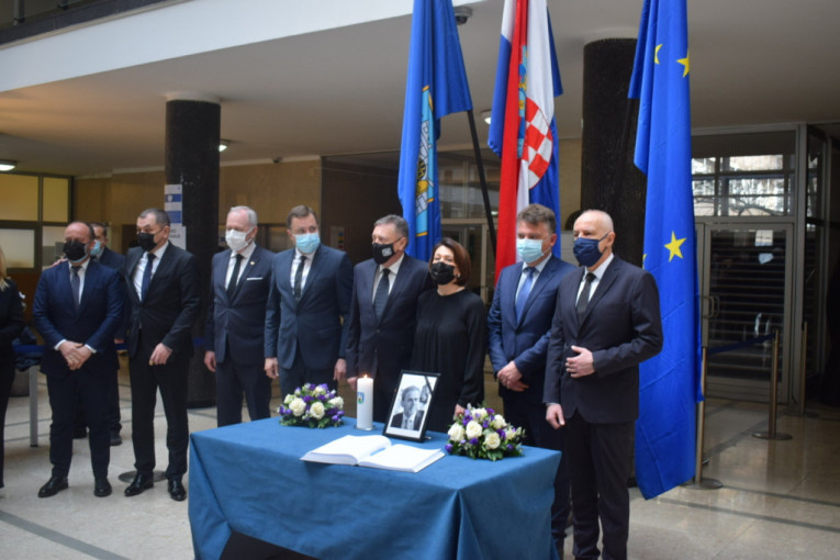 Radojičić na sahrani gradonačelnika Zagreba: Bandić je ostavio svoj pečat u ovom hrvatskom gradu