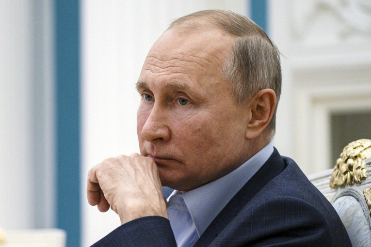 Putin zagrmeo: "Zapad nameće ograničenja Rusiji samo zato što postoji!"