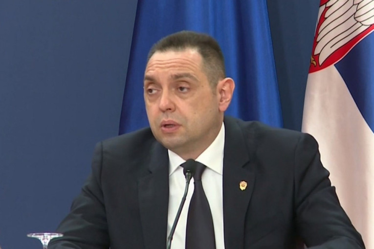 Ministar Vulin: Srbe štiti samo jaka srpska država, sve ostalo su laži