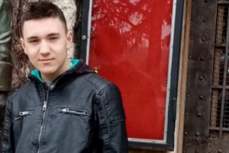 Đorđu (18) iz Jagodine se od subote gubi trag: Otišao biciklom od kuće i nije se vratio