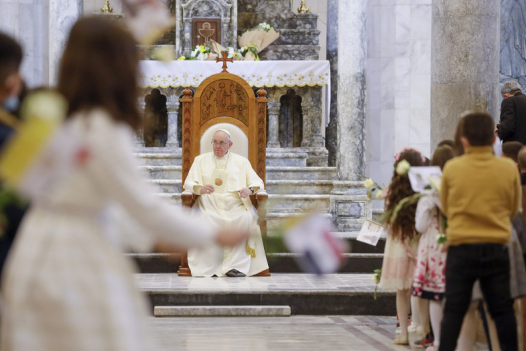Papa u Iraku: Oproštaj ključna reč za svakog hrišćanina