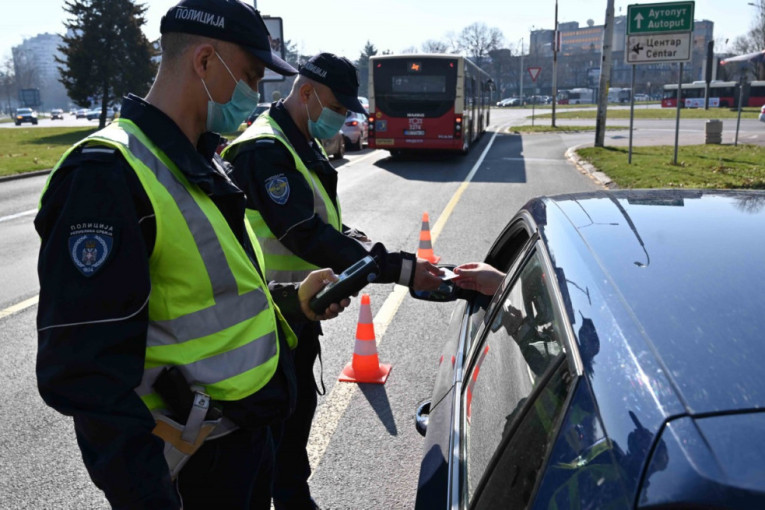 Vozio naduvan u suprotnom smeru: Uhapšen mladić (20) koji je divljao Novim Beogradom