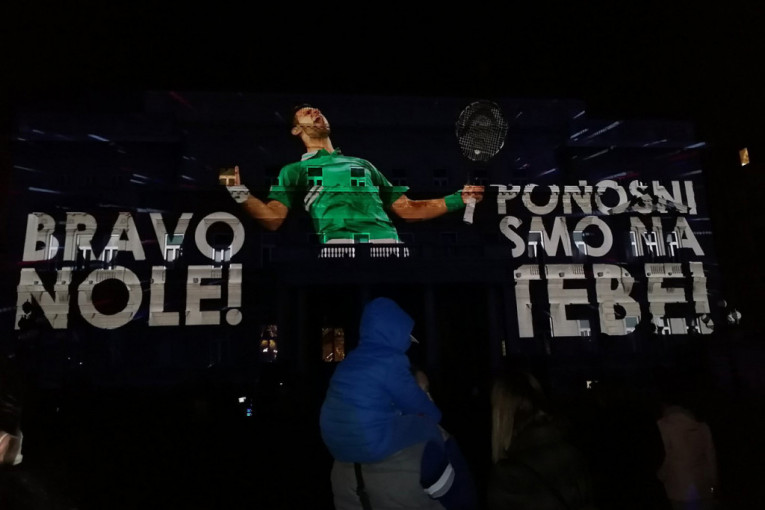 Mali znak zahvalnosti velikom Noletu: Beograd je večeras sijao i uzvikivao njegovo ime (FOTO+VIDEO)
