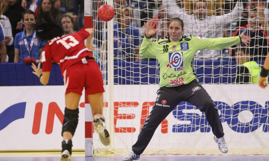 Deca Beograda: Jovana Risović - srpska golmanka sjajnim odbranama odvela rukometnu reprezentaciju na Evropsko prvenstvo