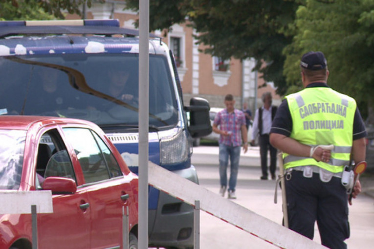 "Uradio se" sa tri vrste droga, pa seo za volan: Uhapšen vozač kod Nove Varoši!