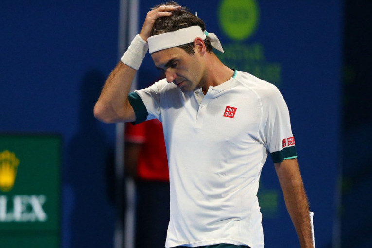 On, jednostavno, više ne može: Federer čeka Vimbldon da bi ponovo izašao na teren?