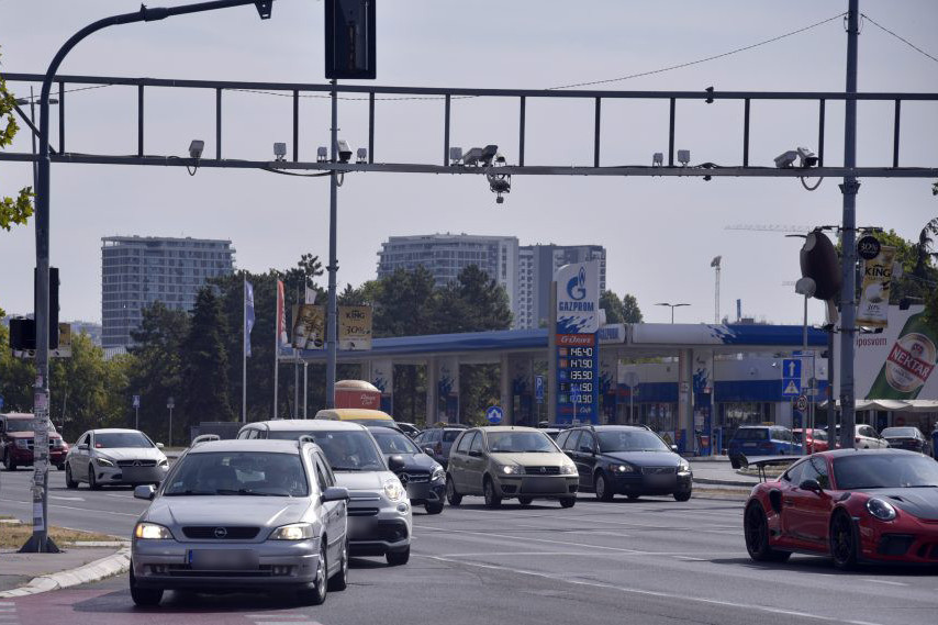 Vozači, pažnja! Od danas policija oštrije kažnjava za prestup u saobraćaju: Ovo su ulice gde možete "proći" papreno