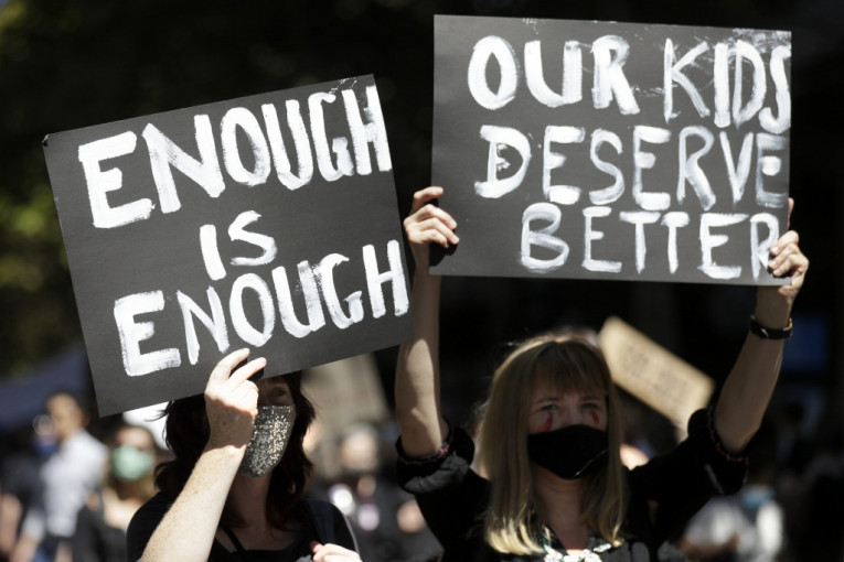 Veliki protesti širom Australije: Hiljade ljudi na ulicama zbog seksualnog nasilja, u ceo slučaj uključen državni tužilac (FOTO)