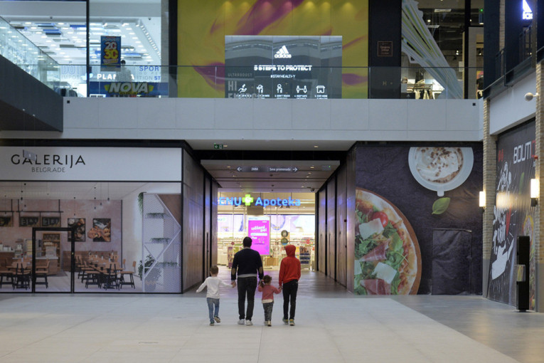 Da li se tržni centri otvaraju sutra?