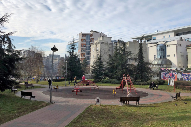 Protiv gradnje u Mitićevoj rupi: Građani potpisuju peticiju za park na Slaviji (VIDEO)
