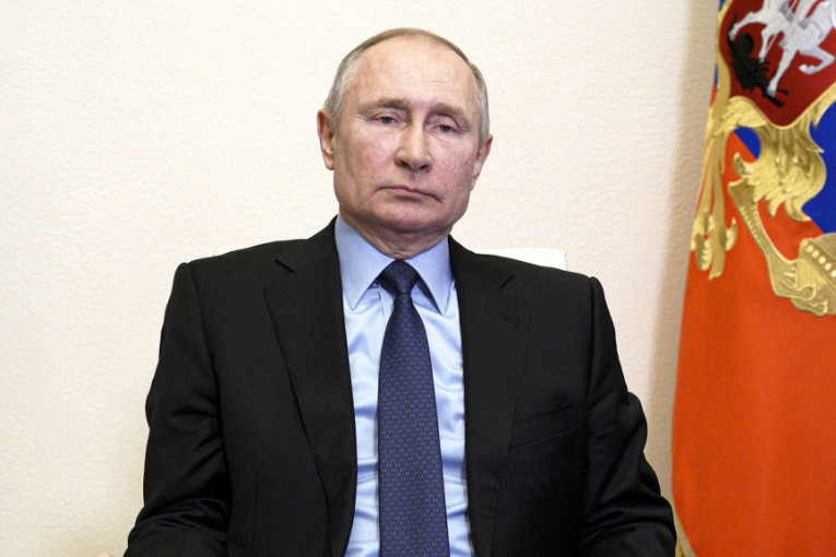 Putin primio vakcinu protiv koronavirusa: Peskov otkrio kako se predsednik Rusije oseća!