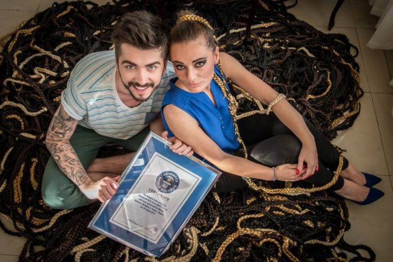 Srpski frizer koji obara Ginisove rekorde: Nikola ispunio dečački san i ušao u istoriju!