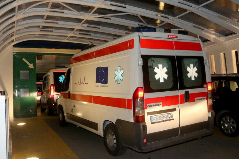 Dve trudnice povređene u dva odvojena udesa u Beogradu: U jednom vozilu bila i deca!