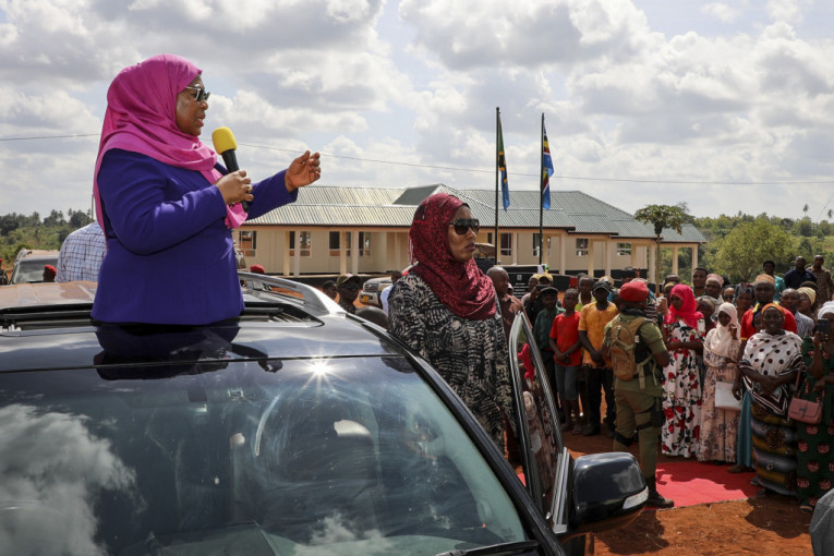 Prva žena na čelu Tanzanije: Hasanova položila zakletvu (VIDEO, FOTO)