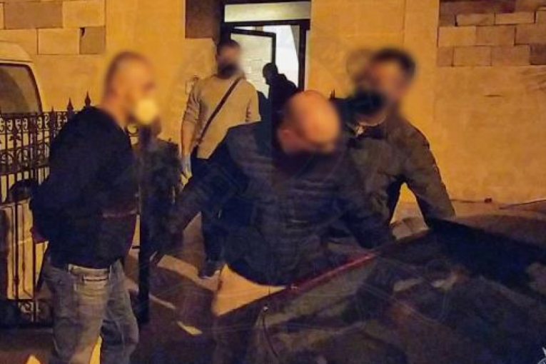 Dolijali posle brojnih pljački: Srbin (42) uhapšen sa Makedoncem na Malti!