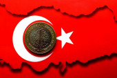 Turska lira snažno pala prema dolaru