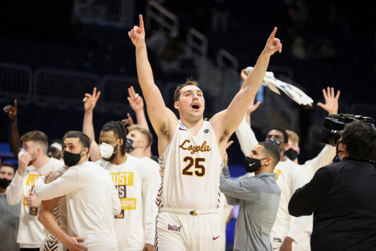 Upoznajte neobičnog momka za koga Amerikanci tvrde da je Nikola Jokić NCAA