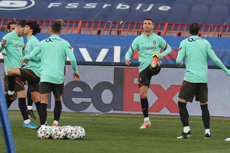 Portugalci trenirali na „Marakani“: Ronaldo predvodio ekipu (FOTO)