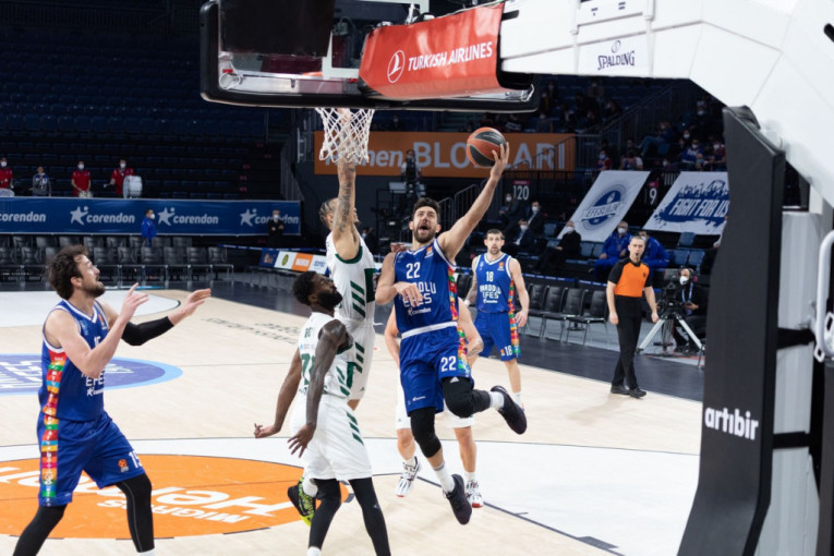 CSKA preko Zenita do plej-ofa, Efes rezervisao mesto u razigravanju, pa pogurao i Armani među osam
