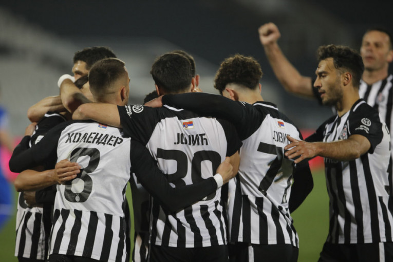 Crno-beli nisu izneverili Stanojevića protiv Metalca: Marakana čeka razigrani Partizan