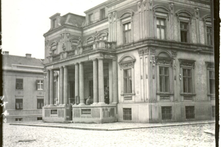 Uništenje Narodne biblioteke Srbije: Na Kosančićevom vencu je planula najveća lomača knjiga u Drugom svetskom ratu