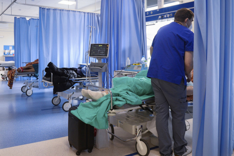 Ubistvo u kovid bolnici: Pacijent isključio respirator