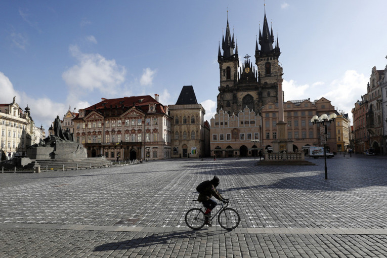 Velika Britanija podržala Češku: Proteruje se 18 ruskih diplomata!
