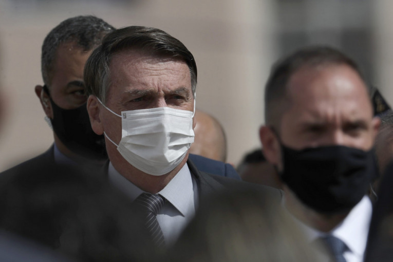Predsednik Brazila pod istragom: Za koronavirus rekao da je "mali grip"