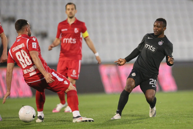 KRAJ: Partizan siguran protiv Radničkog (VIDEO)