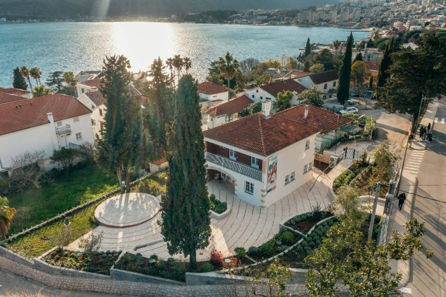 Jedini grad na svetu u kome je Ivo Andrić podigao kuću: Tamo je bio najsrećniji u svojoj ljubavi sa Milicom (FOTO)