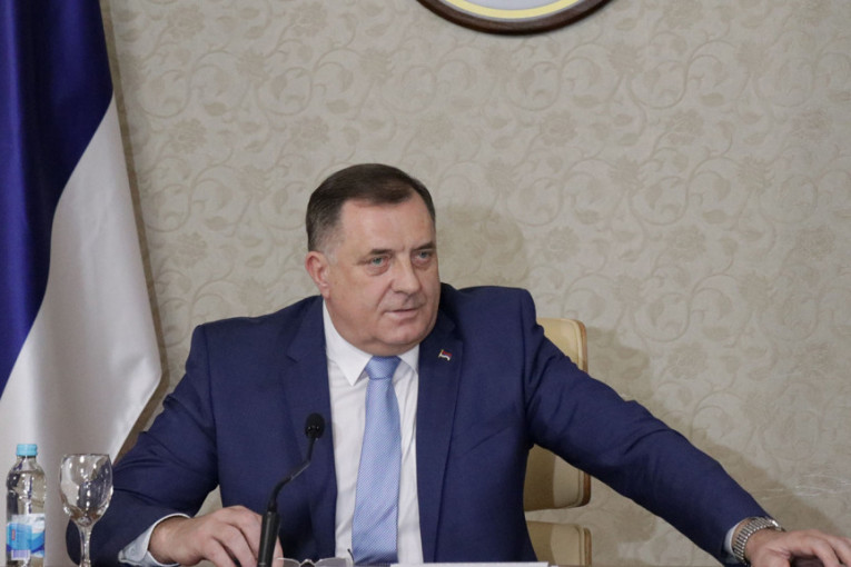 Dodik se hitno oglasio uoči sednice SB: Srpski narod predstavlja Vučić