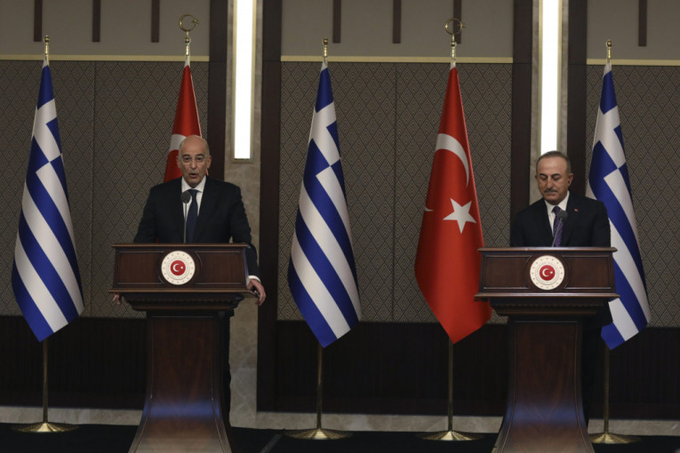 Javni sukob: Grčki i turski ministar se međusobno optuživali na konferenciji