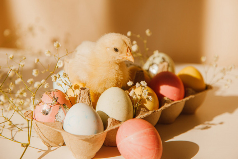 Najbolje su prirodne boje: Ofarbajte uskršnja jaja namirnicama iz kuhinje