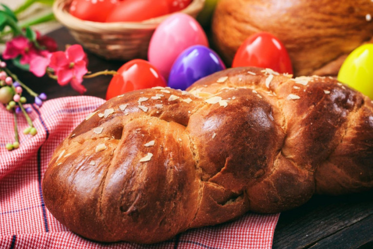 Recept dana: Grčka uskršnja pletenica, hleb koji krasi svečanu trpezu za najradosniji hrišćanski praznik (VIDEO)