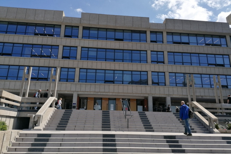 Devet godina za napad na Beka! Kad je čuo da ima pravo žalbe, optuženi uzviknuo: "Sreća moja!"