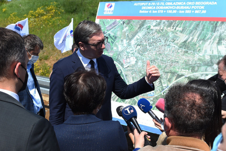 Predsednik Vučić otvorio Sektor 4 obilaznice oko Beograda: Srbija gradi više nego ikad, a ovo je jedan od najznačajnijih projekata (FOTO+VIDEO)